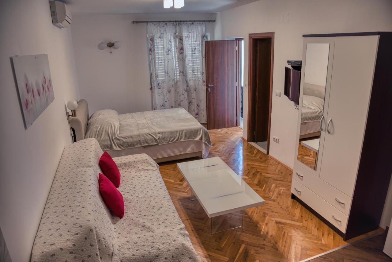 Guesthouse Victoria II 두브로브니크 외부 사진